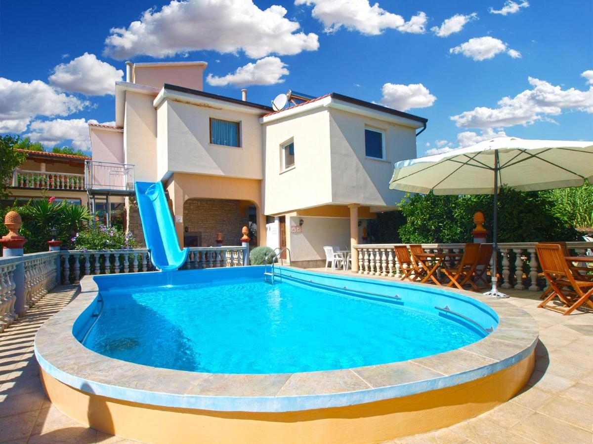 Apartments Vrcevan 811 ميدولين المظهر الخارجي الصورة