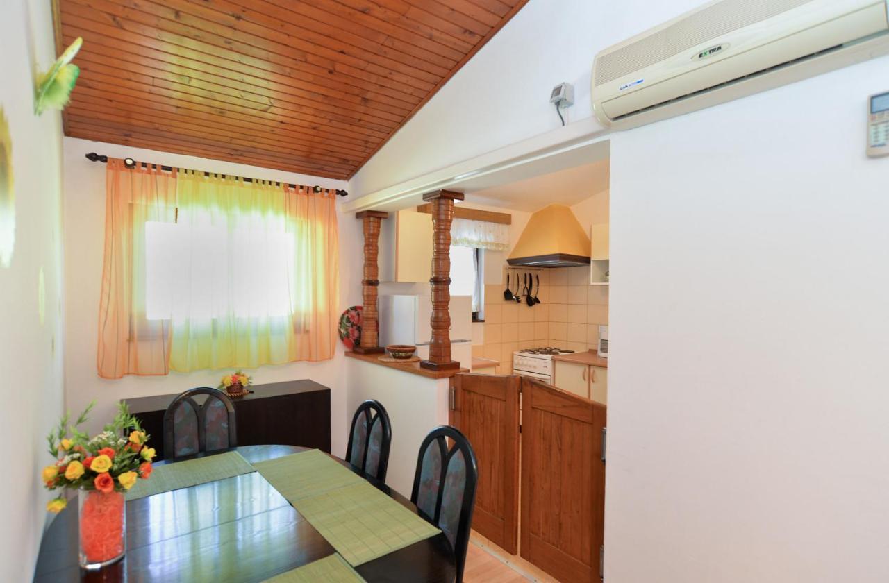 Apartments Vrcevan 811 ميدولين المظهر الخارجي الصورة